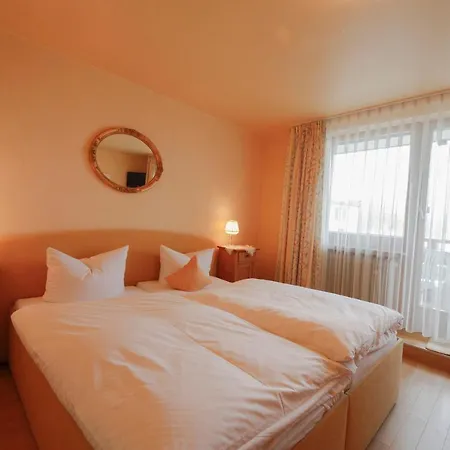ゲストハウス Gaestehaus Merk Merk Gbr 3*