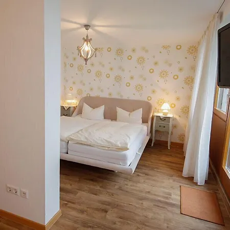 Гостевой дом Gaestehaus Merk Merk Gbr