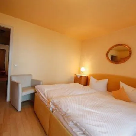 Gaestehaus Merk Merk Gbr Имменштад-ам-Бодензее