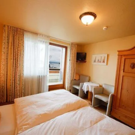 Gaestehaus Merk Merk Gbr