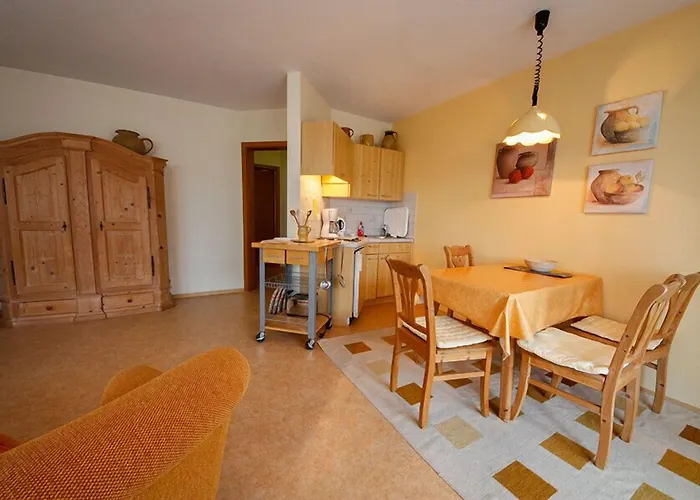 Gaestehaus Merk Merk Gbr 3* אימנשטאדט אם בודנזה